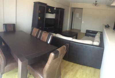 Apartament cu 3 camere decomandat în Independenței - 6