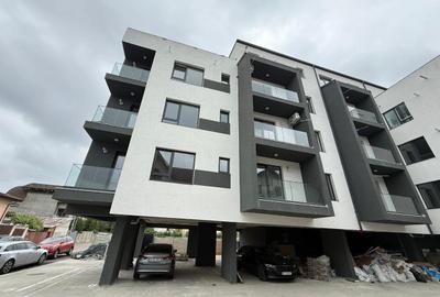 Apartament cu 3 camere decomandat în Apărătorii Patriei