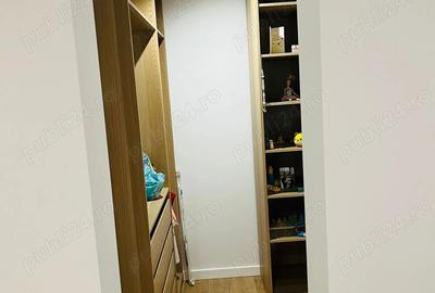 Casă cu 4 camere în Săcălaz