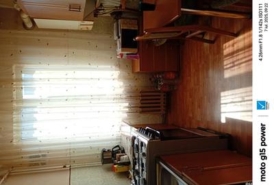 Apartament cu 2 camere semidecomandat în Micro 4 - 3