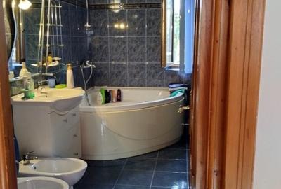 Casa cu etaj str.Calea Nationala zona Bazar - 8