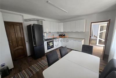 Casa de vanzare in Fundatura front 25m la E576/ 1C. - 11