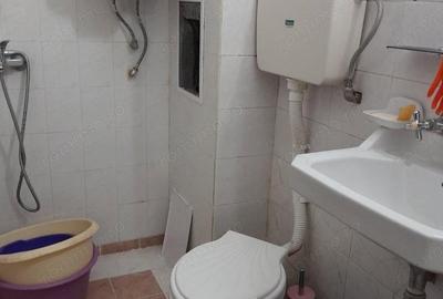 Garsonieră decomandată în Buziașului - 1