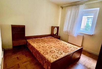 Apartament cu 3 camere decomandat în Vitrometan - 1