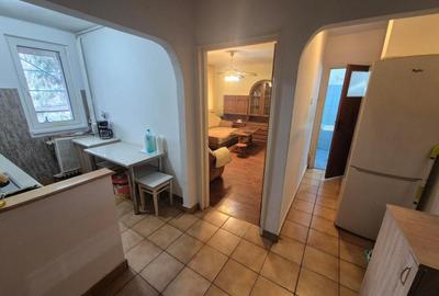 Garsonieră decomandată în Brâncoveanu - 2