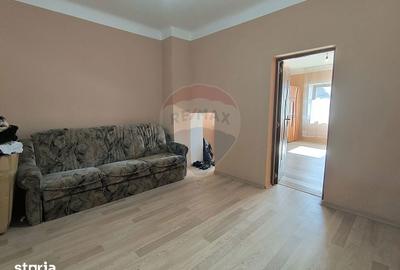 Casă cu 2 camere cu Teren 913 Mp în Central - 9