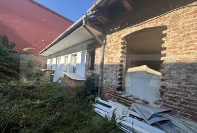 Cladire Istorica de vanzare, 1000 mp, zona Balcescu Cladire Istorica de vanzare, 1000 mp, zona Balcescu - 1