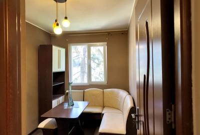 Se ofera spre inchiriere un apartament deosebit cu 3 camere, amenajat , et 3 - 1