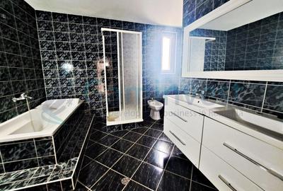 Spațiu comercial, de 380 mp, în Cetății - 8