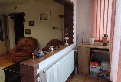 Apartament cu 2 camere nedecomandat în Central - 3