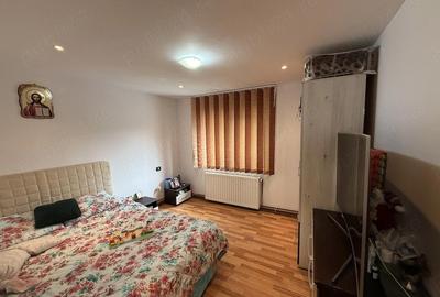 Apartament cu 2 camere decomandat în Central - 4