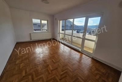 Spațiu comercial, de 320 mp, în Central - 6