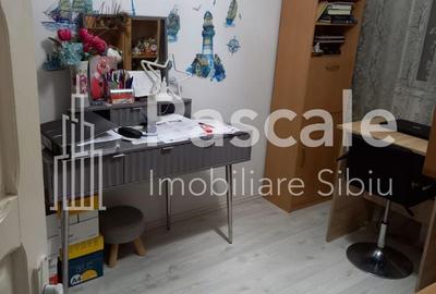 Apartament cu 3 camere în Central - 7