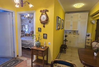 Apartament cu 3 camere decomandat, mobilat în City Park Mall - 11