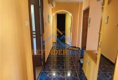 Vanzare apartament 2 camere zona Gorjului - 4