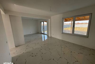 Casă cu 5 camere cu Teren 627 Mp în Corbeanca - 9