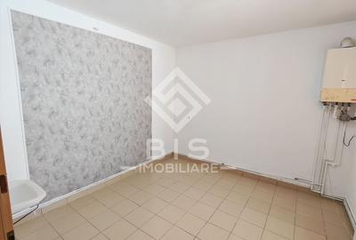 Birou, de 40 mp, în Central - 12