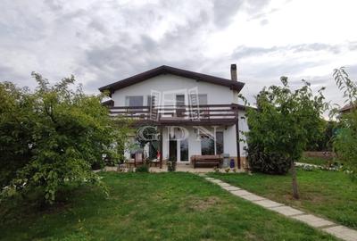 Casa P+1 cu 6 camere, decomandata, suprafata utila 220 mp, Paleu - 2