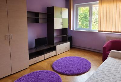 Apartament cu 3 camere semidecomandat, mobilat în Cetății - 5