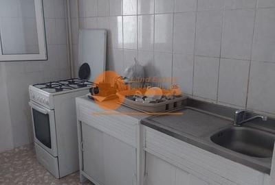 Apartament cu 3 camere in zona Rahova - 6