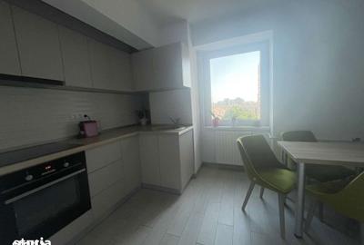 Apartament cu 3 camere decomandat în Dacia - 4