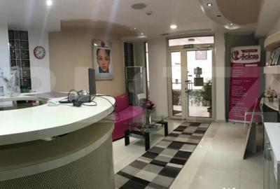 Spațiu comercial, de 290 mp, în Micro 3 - 1