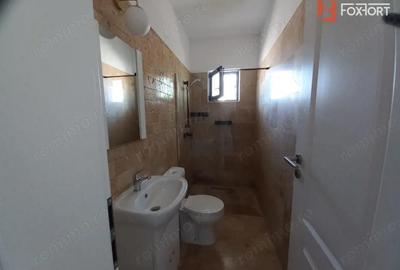 Casă cu 3 camere cu Canalizare în Ghiroda - 10