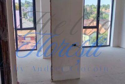 Apartament cu 2 camere semidecomandat în Andrei Mureșanu - 2