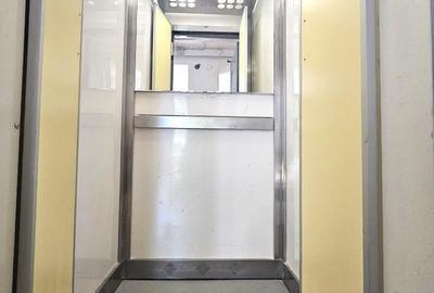 Calea Grivitei-Caraiman Et.5 Mobilat Utilat Bloc Reabilitat Merita Vazut - 11