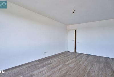 Spațiu comercial, de 65 mp, în Central - 4