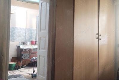 Casă cu 3 camere cu Teren 1400 Mp în Central - 2