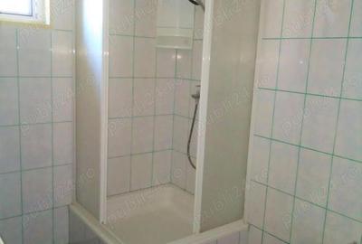 Casă cu 4 camere cu Teren 330 Mp în Lipovei