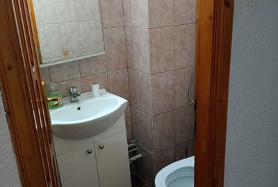 Apartament cu 3 camere nedecomandat în Bran - 4