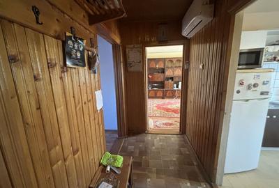 Apartament cu 3 camere decomandat, mobilat în Dâmbovița - 9