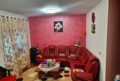 Casa cu etaj in catamarasti deal - 4