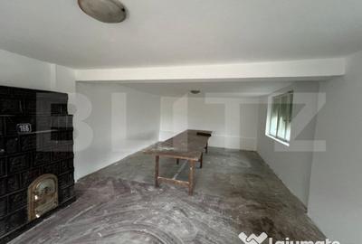 Casă cu 4 camere cu Teren 365 Mp în Central