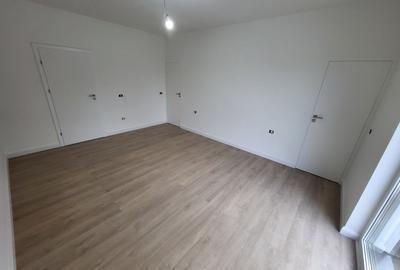 Comision 0%. Langa Iulius Mall. Zid despartitor dublu. Finisaje premium - 23