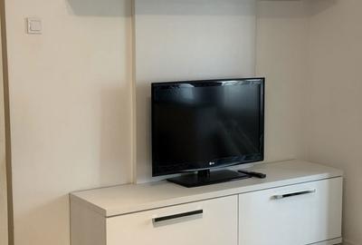 Apartament cu 2 camere semidecomandat în Central - 1