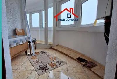 Apartament cu 2 camere decomandat în Central - 3