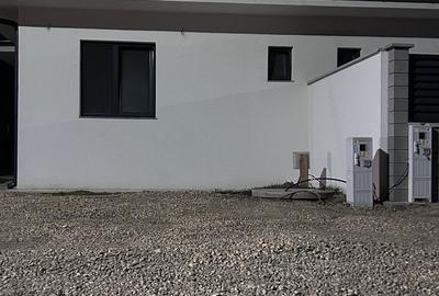 Casă cu 3 camere în Nojorid - 7