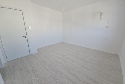 Casă cu 5 camere cu Teren 420 Mp în Berceni - 6