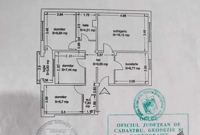 Apartament cu 4 camere decomandat în Inel II
