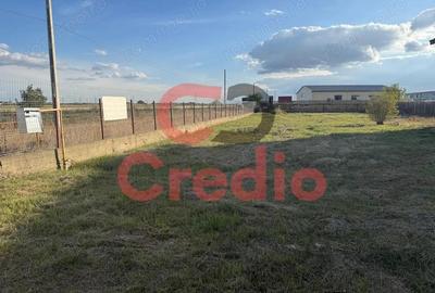 Teren cu vad comercial ( parc auto, expunere marfa/utilaje,depozitare) - 2