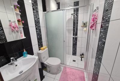 Garsonieră în Romană - 2