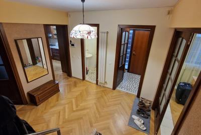 Casă cu 5 camere cu Canalizare în Kiseleff - 3