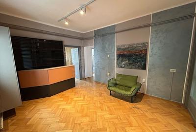 Spațiu comercial, de 105 mp, în Central