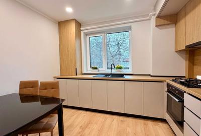 Apartament cu 2 camere decomandat în Central - 2