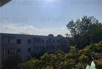 Apartament spatios 2 camere decomandate de Berceni