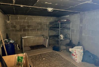 Casă cu 5 camere cu Garaj în Măriței - 15
