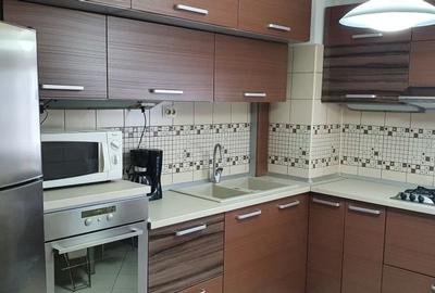 Apartament 3 camere mobilat complect lux zona centrala - 6